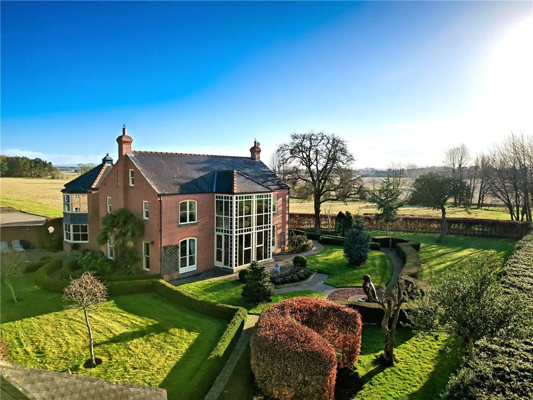 5 bedroom house, Selby Road, Holme-on-Spalding-Moor YO43 - Sold