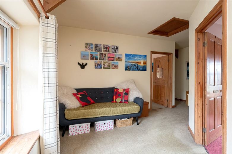 3 bedroom house, High Street, Snainton YO13 - Available