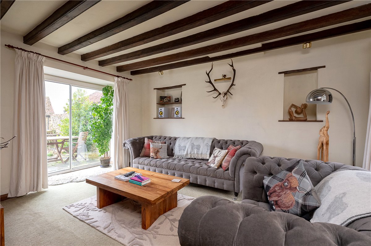 3 bedroom house, High Street, Snainton YO13 - Available