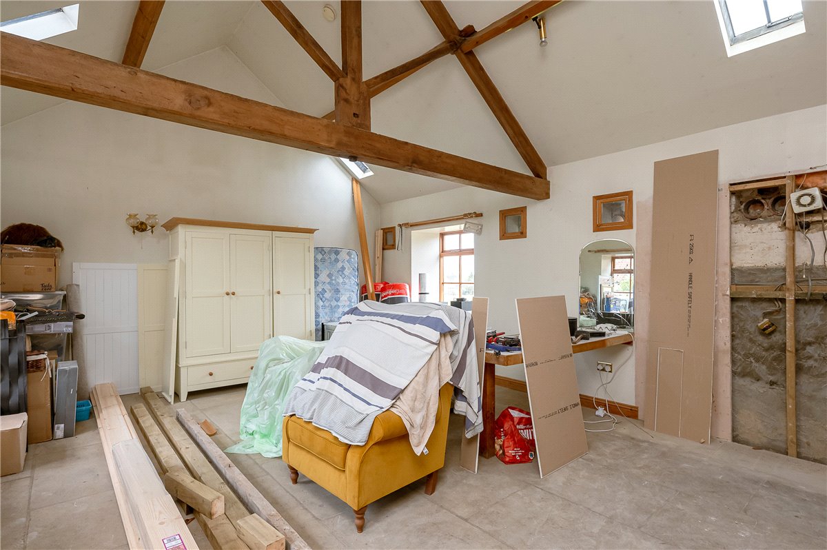 3 bedroom house, High Street, Snainton YO13 - Available