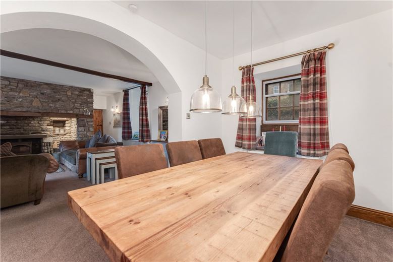 3 bedroom house, High Street, Snainton YO13 - Available