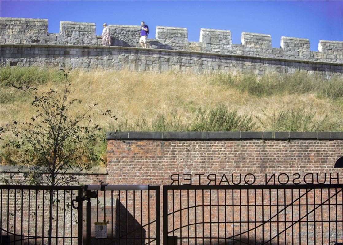 2 bedroom flat, Toft Green, York YO1 - Available