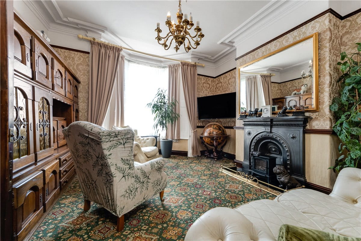 7 bedroom house, Huntington Road, York YO31 - Available