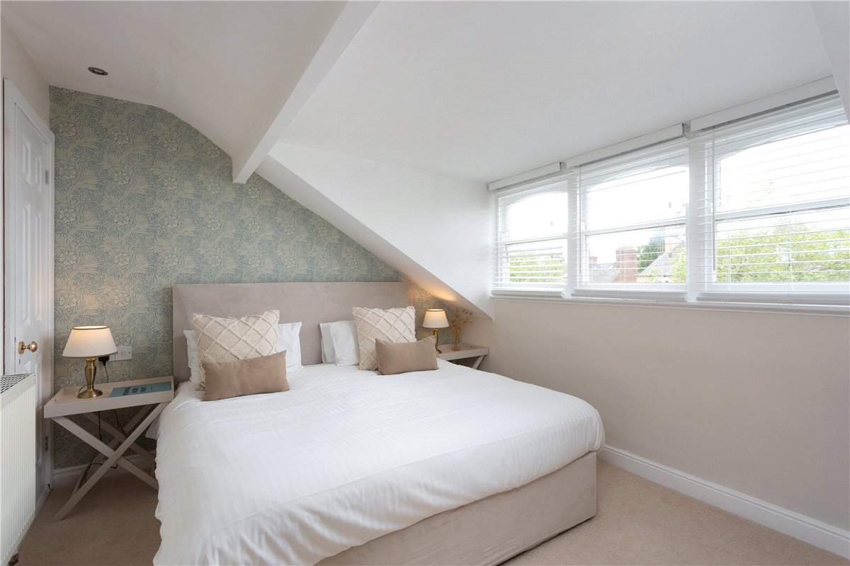 6 bedroom house, The Mount, York YO24 - Sold STC