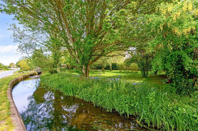 6 bedroom house, Beckside Close, North Cave HU15 - Sold