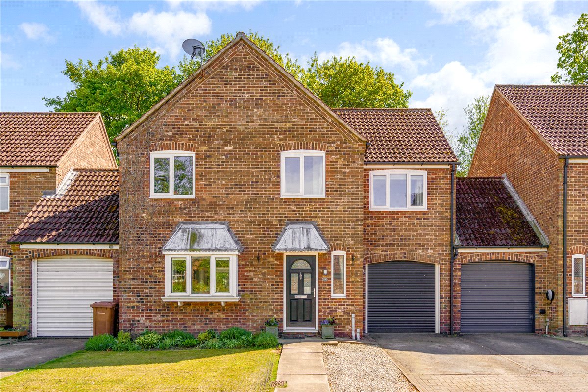 3 bedroom house, St. Nicholas Close, North Newbald YO43 - Available