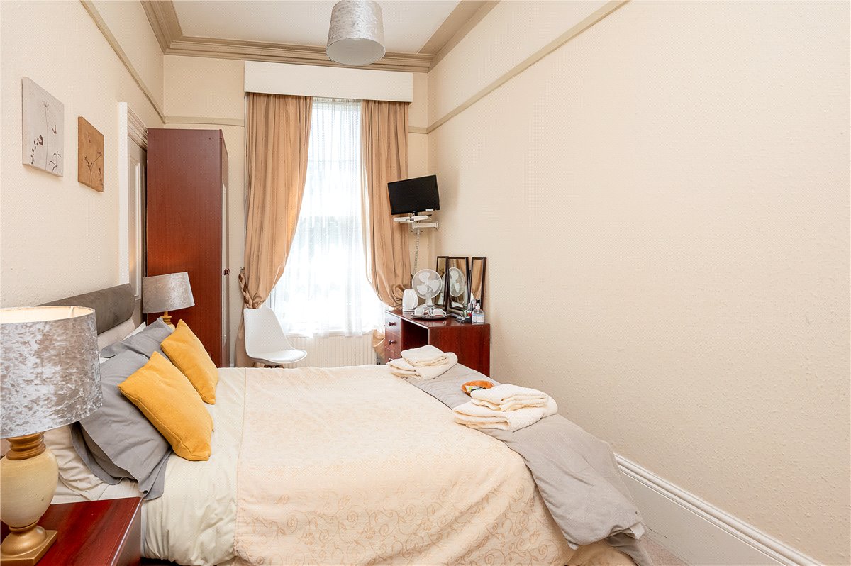 10 bedroom house, Fulford Road, York YO10 - Available