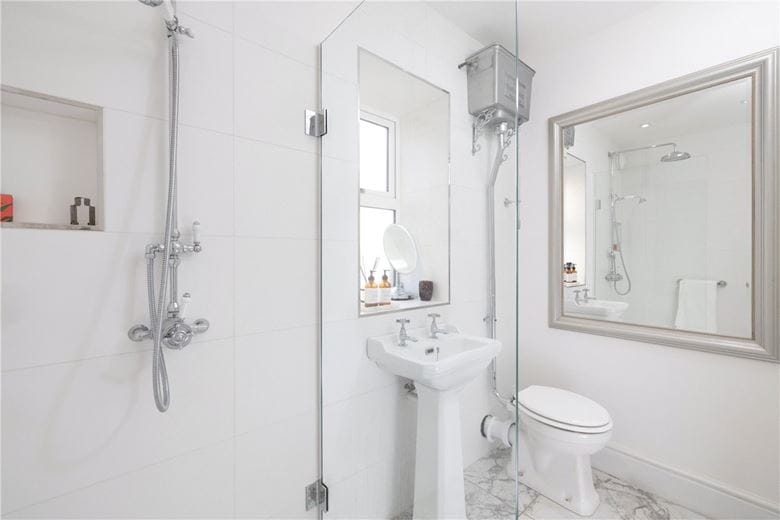 5 bedroom house, Alne Road, Tollerton YO61 - Available