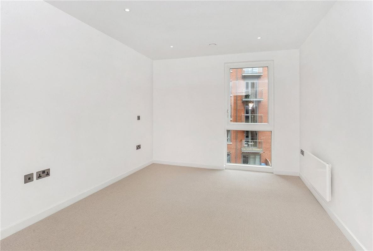 2 bedroom flat, Pound Lane, York YO1 - Sold STC