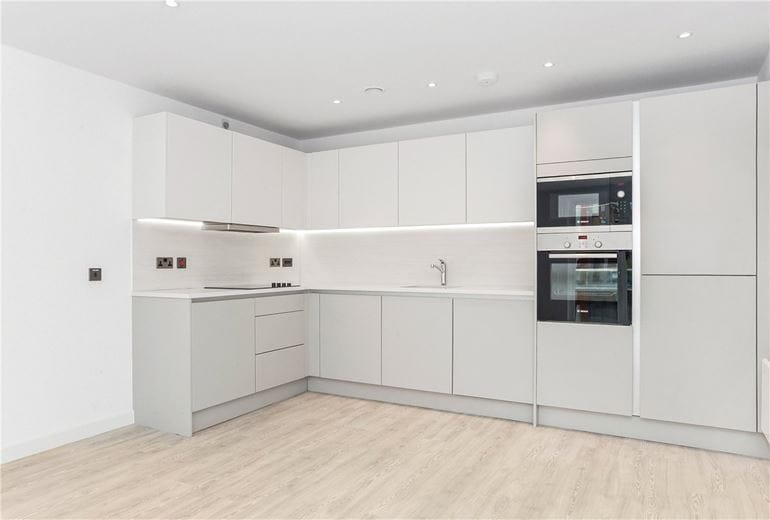 2 bedroom flat, Pound Lane, York YO1 - Available