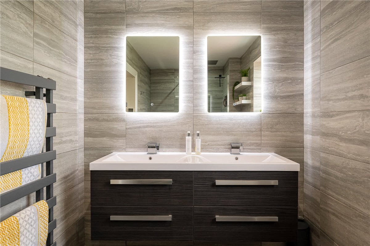 5 bedroom house, The Village, Stockton on the Forest YO32 - Available