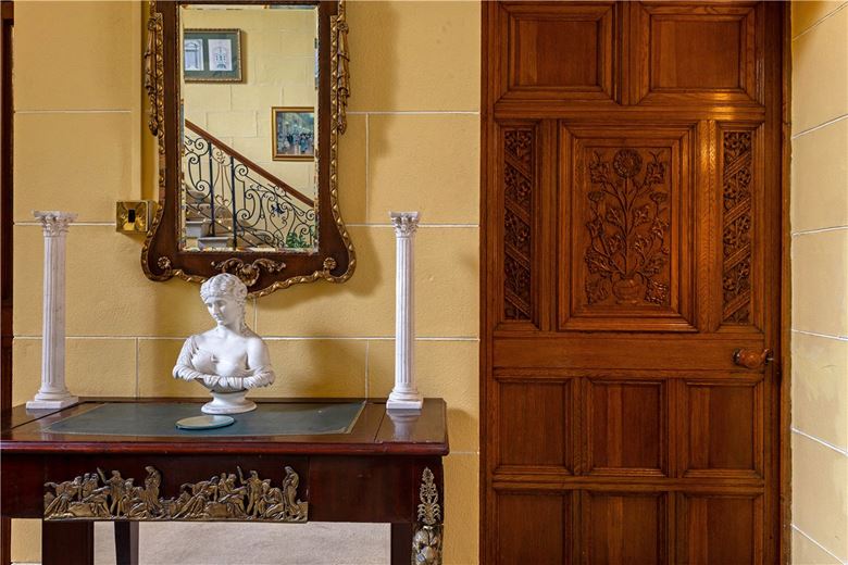 6 bedroom house, Main Street, West Haddlesey YO8 - Sold STC