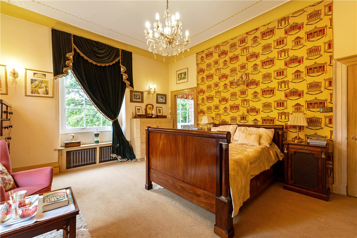 6 bedroom house, Main Street, West Haddlesey YO8 - Sold STC