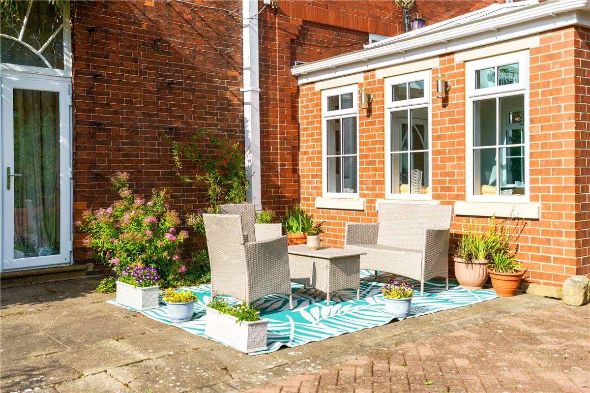 6 bedroom house, Main Street, West Haddlesey YO8 - Sold STC