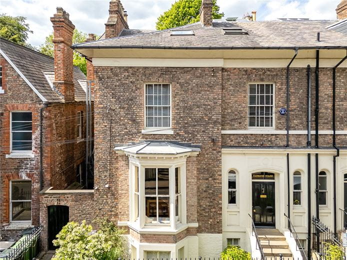 6 bedroom house, St. Marys, York YO30 - Available