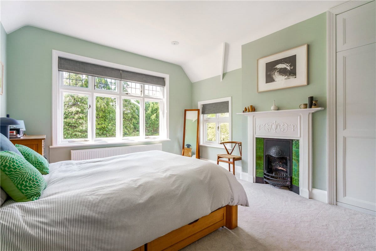 5 bedroom house, Main Street, Wilberfoss YO41 - Available