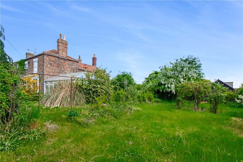 4 bedroom house, Main Street, Sutton on Derwent YO41 - Sold STC