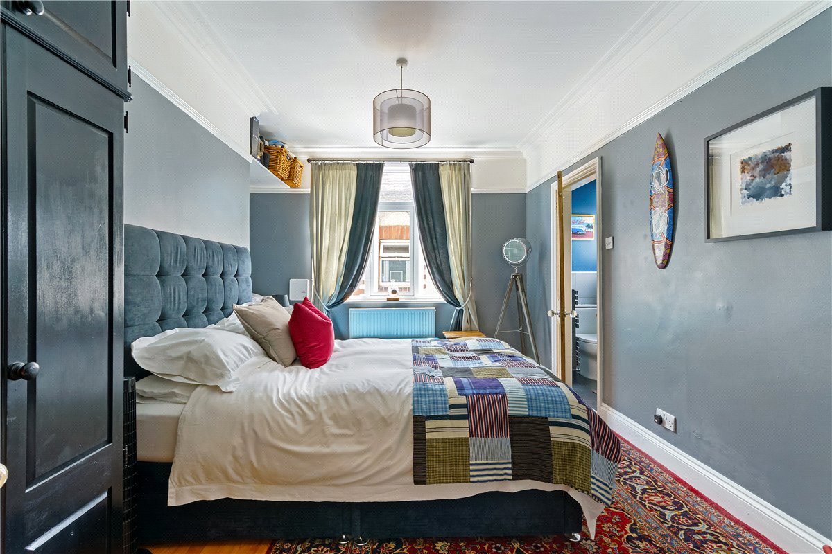 5 bedroom house, Chestnut Avenue, York YO31 - Available