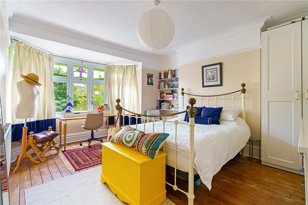 5 bedroom house, Chestnut Avenue, York YO31 - Available