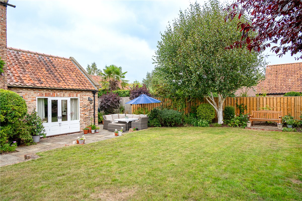 5 bedroom house, Aldwark, Alne YO61 - Available