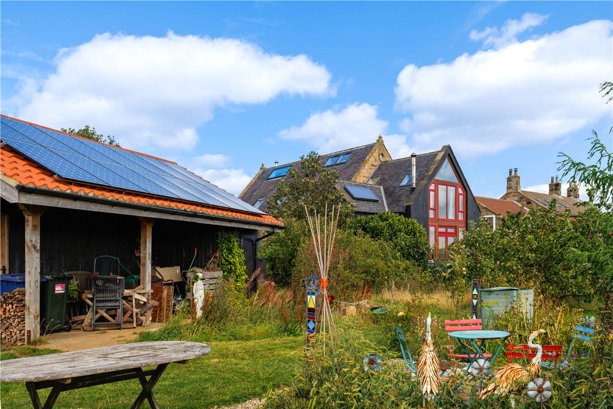 3 bedroom house, Loftus, Saltburn-by-the-Sea TS13 - Available