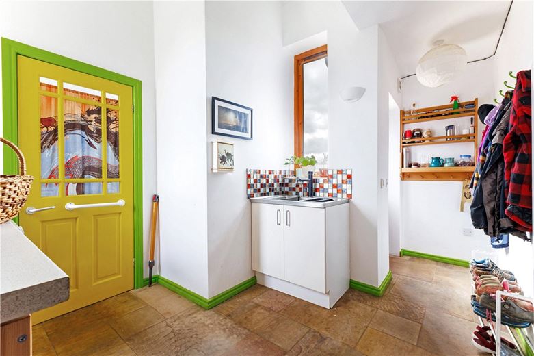 3 bedroom house, Loftus, Saltburn-by-the-Sea TS13 - Available