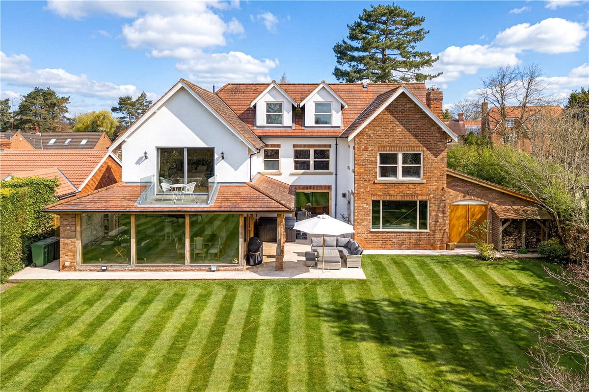 6 bedroom house, Top Lane, Copmanthorpe YO23 - Available