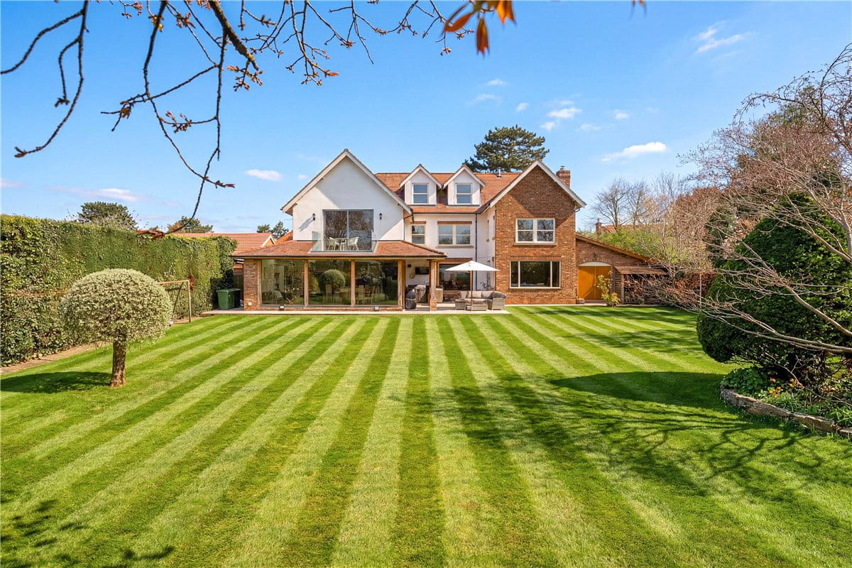 6 bedroom house, Top Lane, Copmanthorpe YO23 - Available