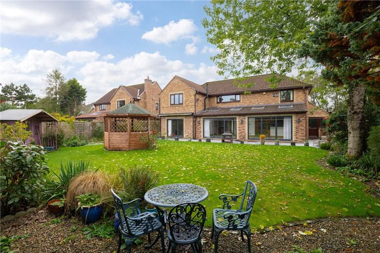 6 bedroom house, Allerthorpe, York YO42 - Available