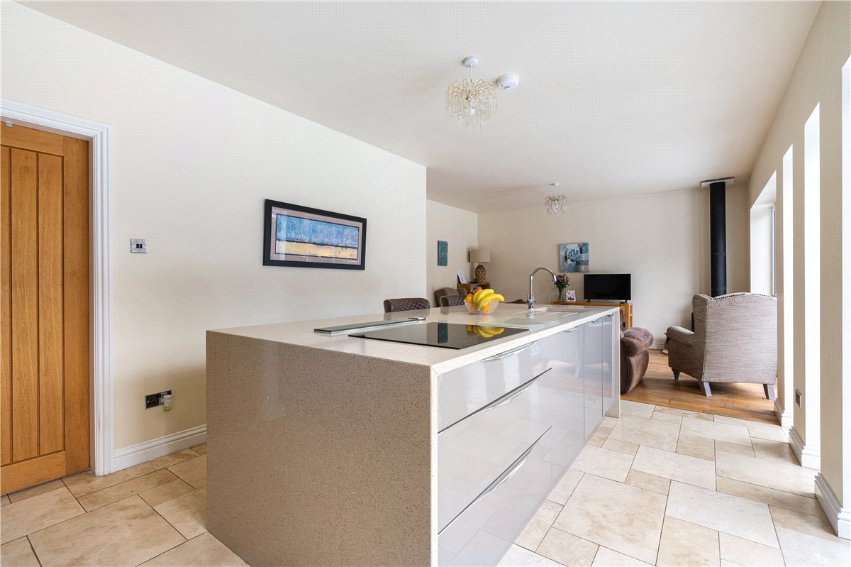 4 bedroom house, Driffield Road, Kilham YO25 - Available