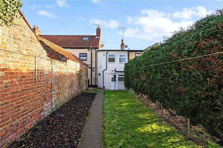 1 bedroom house, Driffield Road, Kilham YO25 - Available