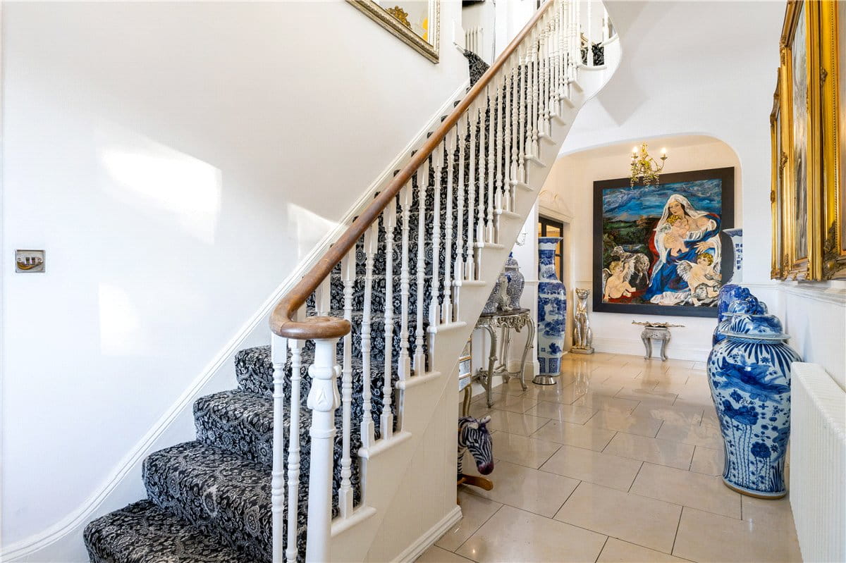 7 bedroom house, Manby Road, Stewton LN11 - Available