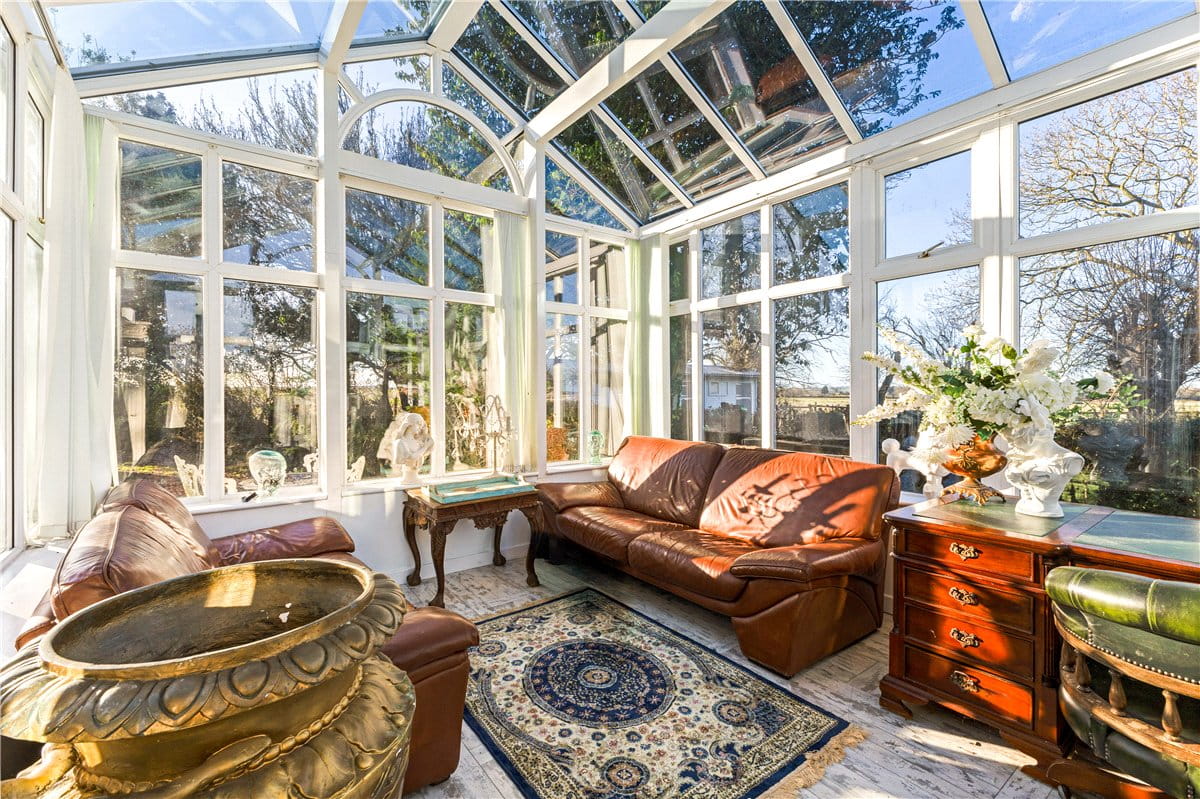 7 bedroom house, Manby Road, Stewton LN11 - Available