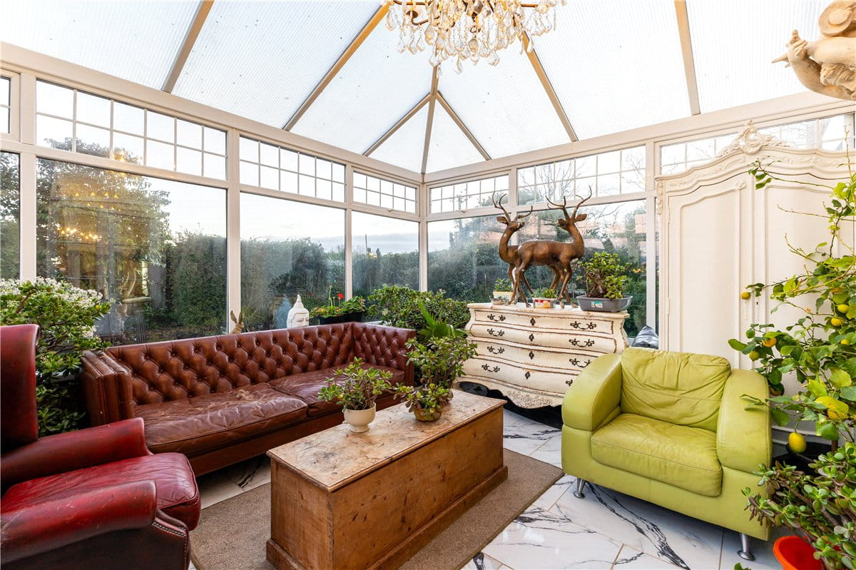 7 bedroom house, Manby Road, Stewton LN11 - Available