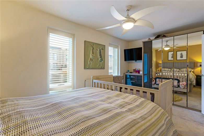 3 bedroom house, Robert Street, York YO23 - Available