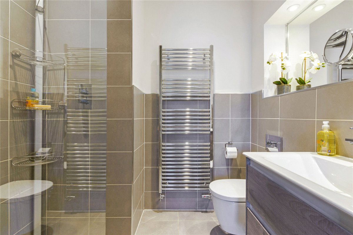 3 bedroom house, Robert Street, York YO23 - Available