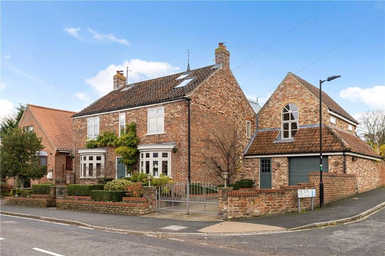 5 bedroom house, The Village, Stockton on the Forest YO32 - Available