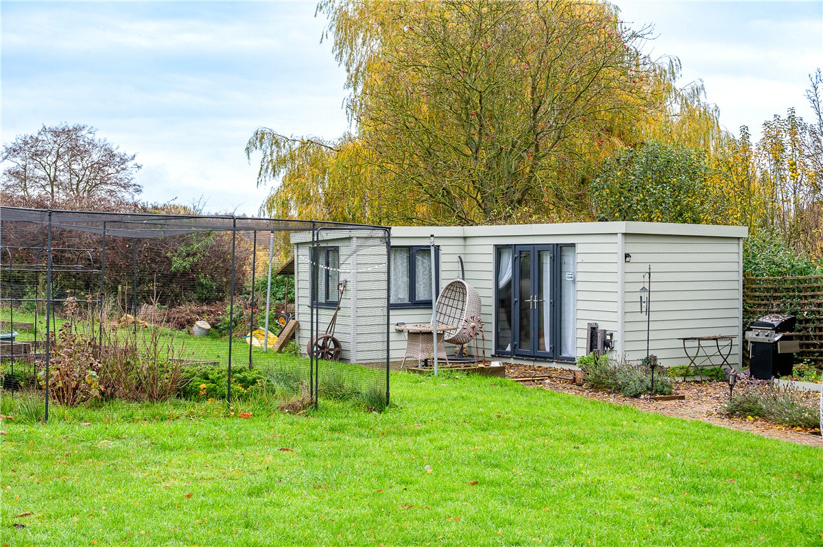 3 bedroom house, Welburn, York YO60 - Available