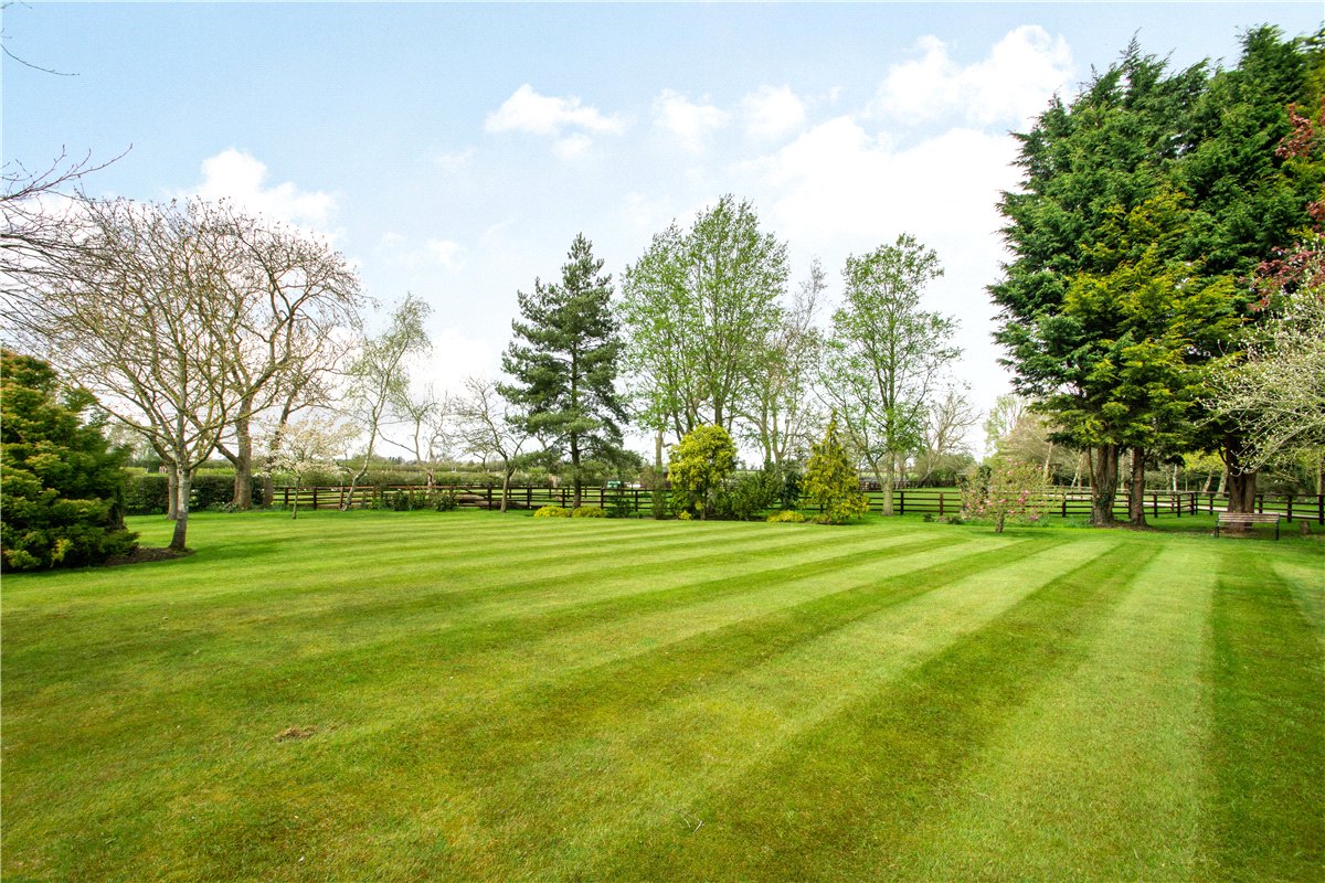 5 bedroom house, Lilling, York YO60 - Available