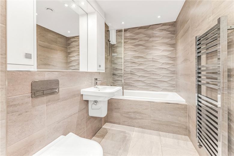 2 bedroom flat, Bishopthorpe Road, York YO23 - Sold STC