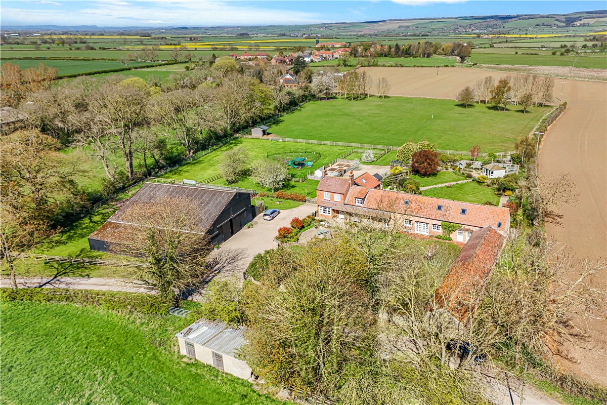 4 bedroom house, Yedingham, Malton YO17 - Available