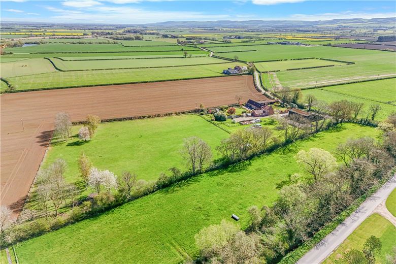 4 bedroom house, Yedingham, Malton YO17 - Available