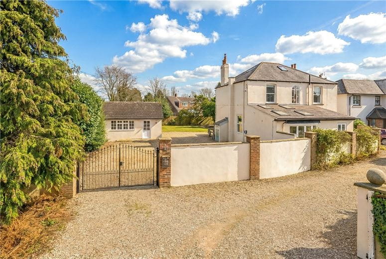 4 bedroom house, Hamilton Way, York YO24 - Available