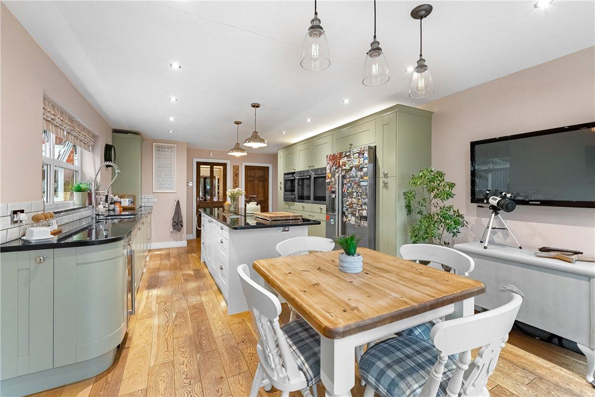 3 bedroom house, Main Street, Linton on Ouse YO30 - Sold STC