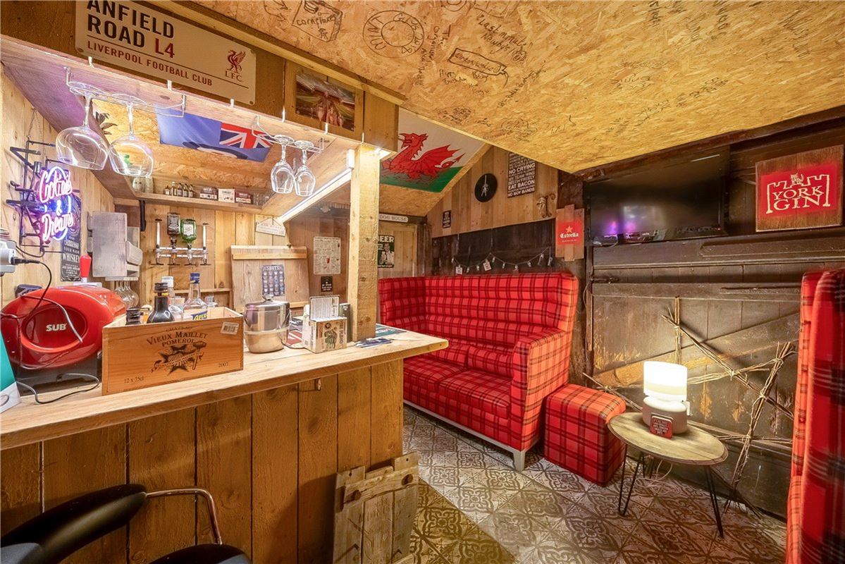 3 bedroom house, Main Street, Linton on Ouse YO30 - Sold STC