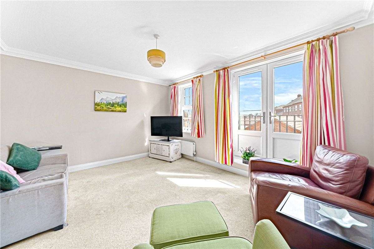 4 bedroom house, Grosvenor Park, York YO30 - Available