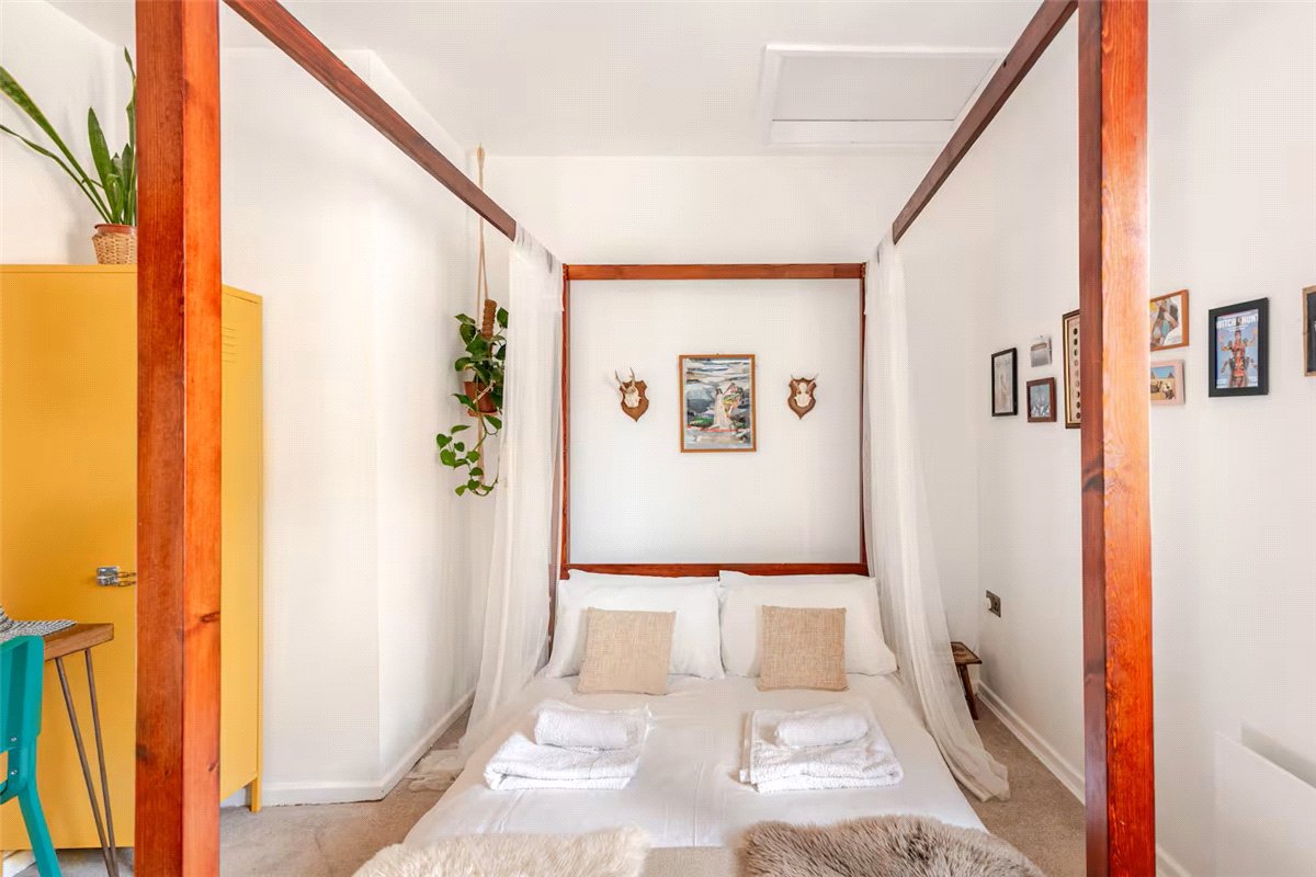 1 bedroom bungalow, Dudley Court, York YO31 - Available