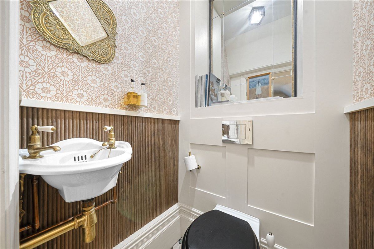 4 bedroom house, Albemarle Road, York YO23 - Available