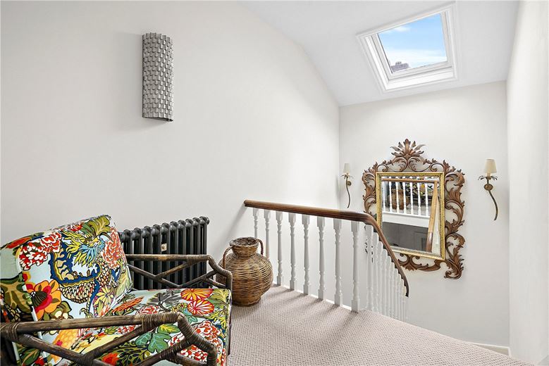 4 bedroom house, Albemarle Road, York YO23 - Available